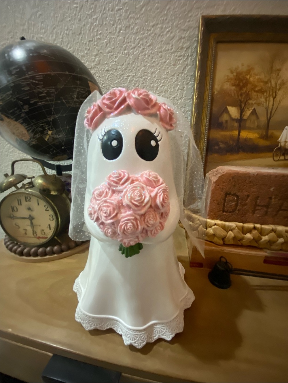 Bridal ghost Halloween figure